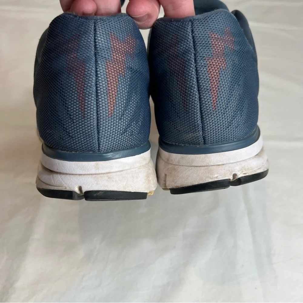 Nike good blue